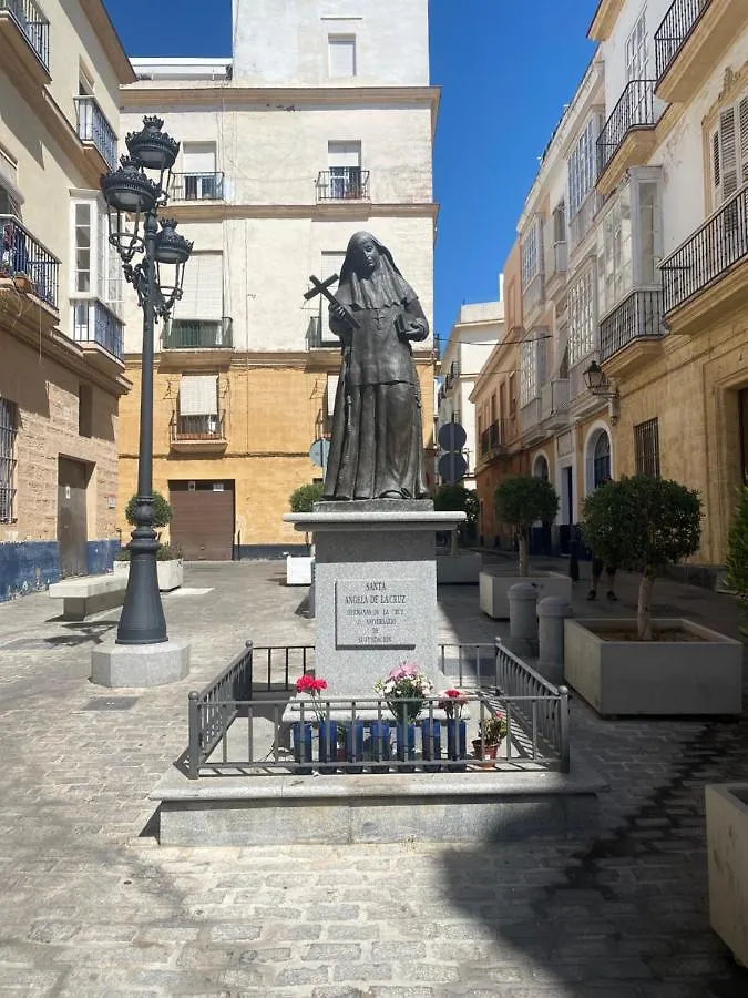 Bonito apartamento en el centro histórico de Cádiz 0*,  España